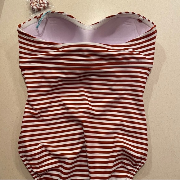 KONA SOL Red Stripe One Piece Strapless Swimsuit - Picture 5 of 11
